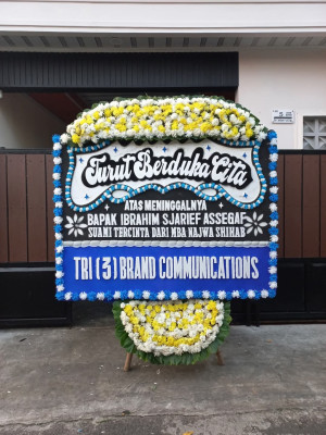 Papan Bunga Duka di Kalikotes